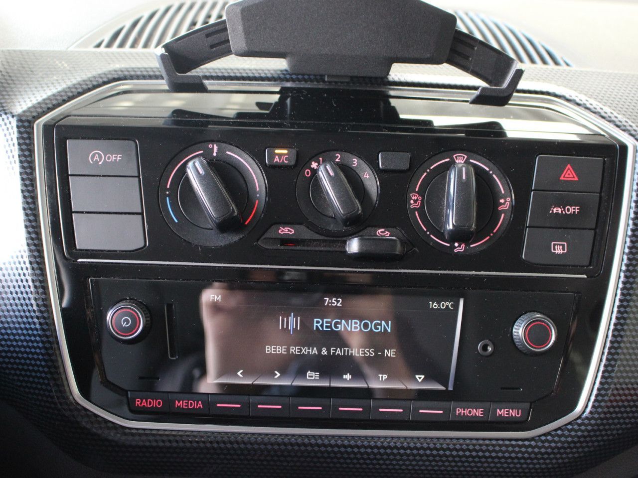 Fahrzeugabbildung Volkswagen up! Move 1.0 RFK/PDC/Tempomat