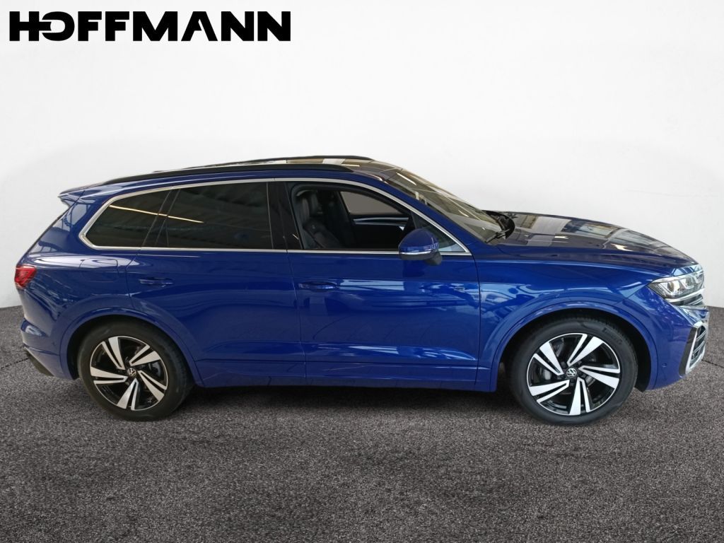 Fahrzeugabbildung Volkswagen Touareg R-Line Dynaudio Head Up Facelift Voll