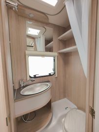 Fahrzeugabbildung Bürstner PREMIO LIFE 430 TS - DUSCHE, 2022 -