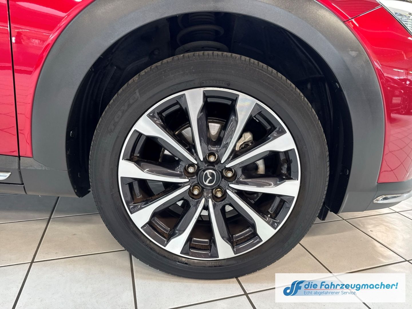 Fahrzeugabbildung Mazda CX-3 Sports-Line HUD Navi LED Klimaautom DAB SHZ