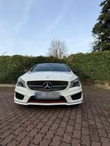 Mercedes-Benz CLA 250 DCT 4MATIC Sport - gebrauchte Mercedes-Benz CLA 250 aus dem Jahr 2016