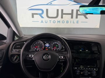 Volkswagen Golf - 12