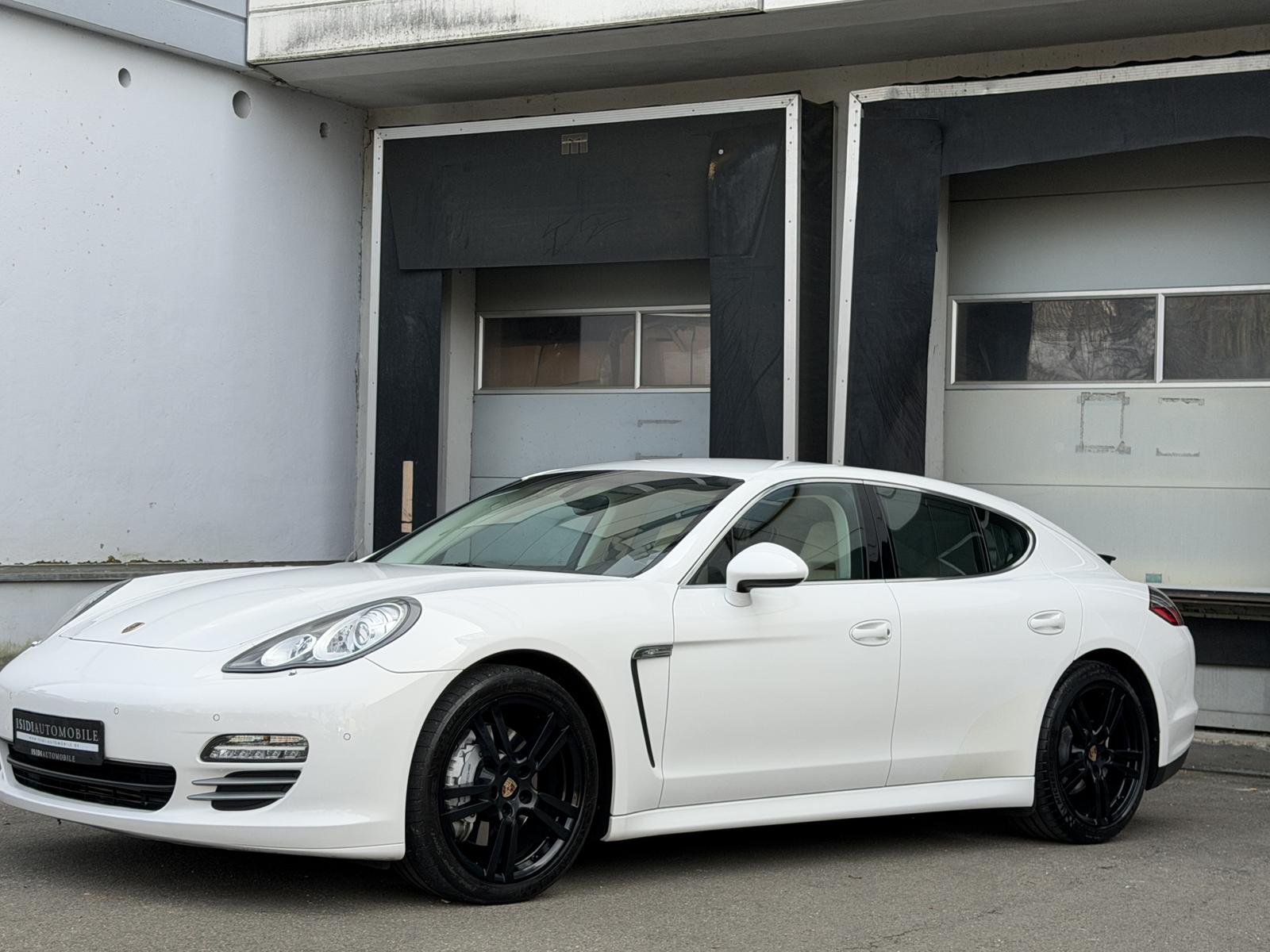 Porsche Panamera 4 S PDK Xenon Bi-Color Sport-ChronoPlus