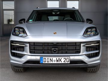 Porsche Cayenne - 7