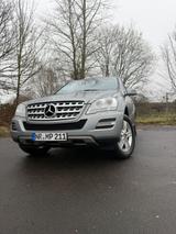 Mercedes-Benz Mercedes ML300 wenig Kilometer - : Mercedes Ml