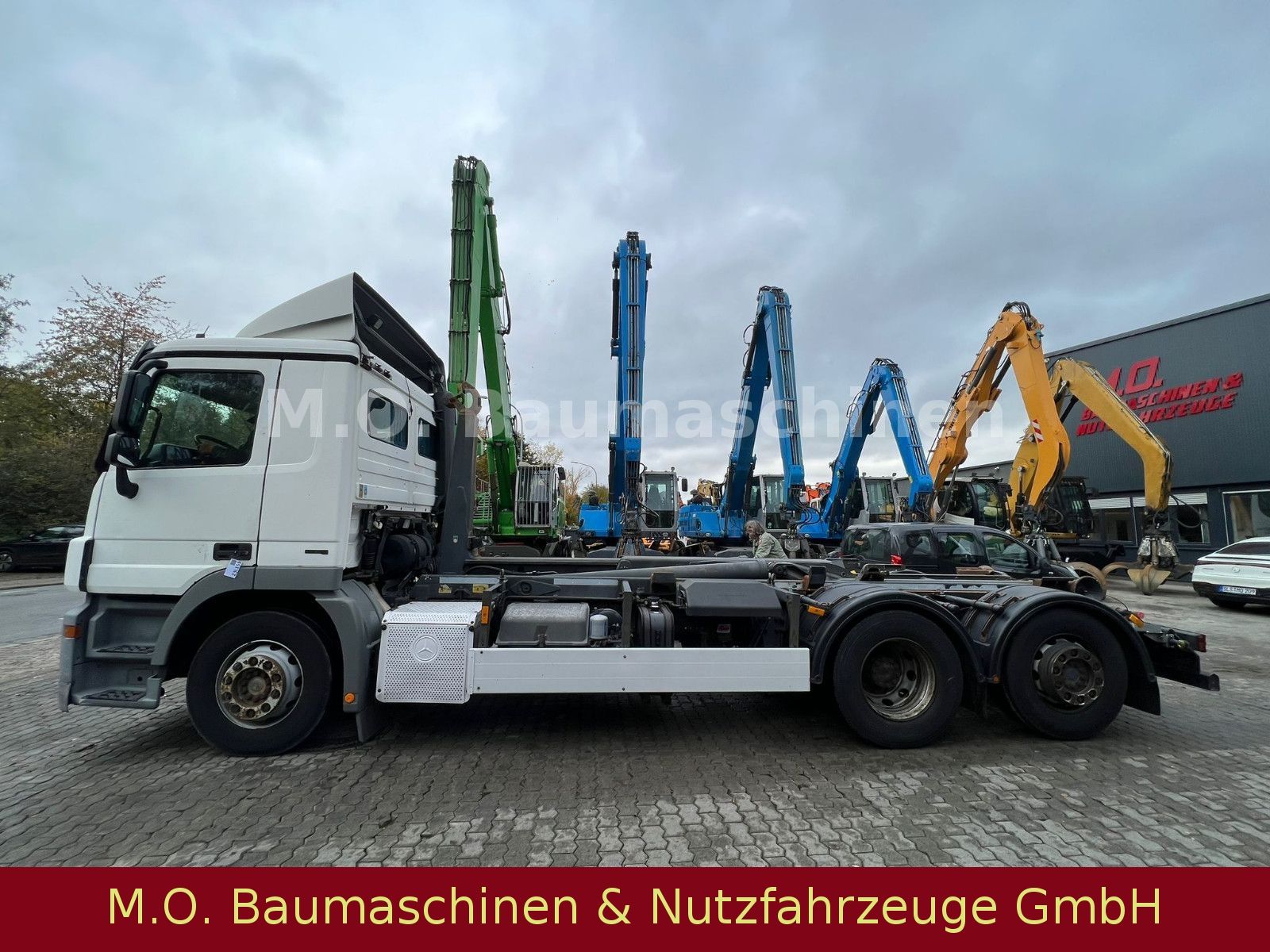 Fahrzeugabbildung Mercedes-Benz Actros 2541 /Meiller/ 6x2 / Euro 5 /