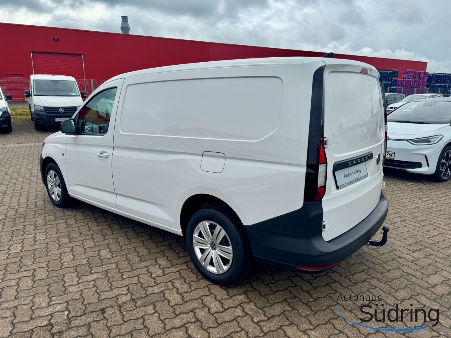 Caddy Maxi 2,0 TDI Kasten AHK Navi SHZ Rückfk.