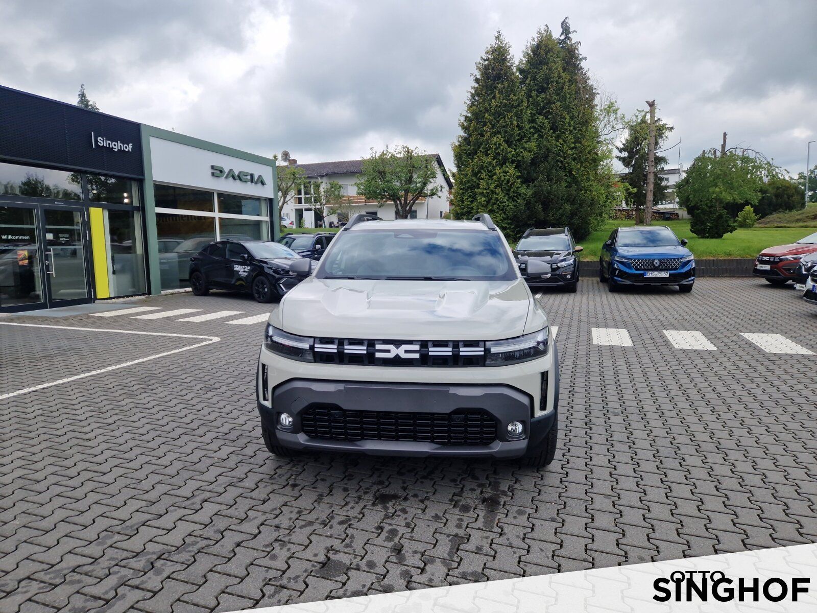 Fahrzeugabbildung Dacia New Duster Journey mild hybrid 140