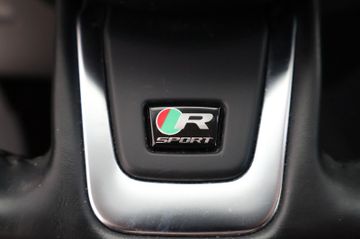 Jaguar F-Pace 35t AWD*BLACK PACK*R-SPORT*PANO*MEMORY