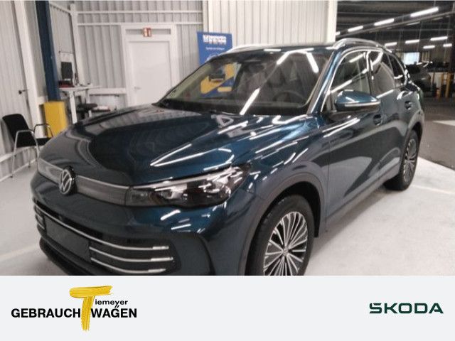 Volkswagen Tiguan 2.0 TDI DSG ELEGANCE NEUES MODELL PANO AH