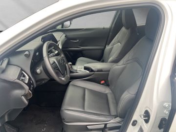 Lexus UX - 9