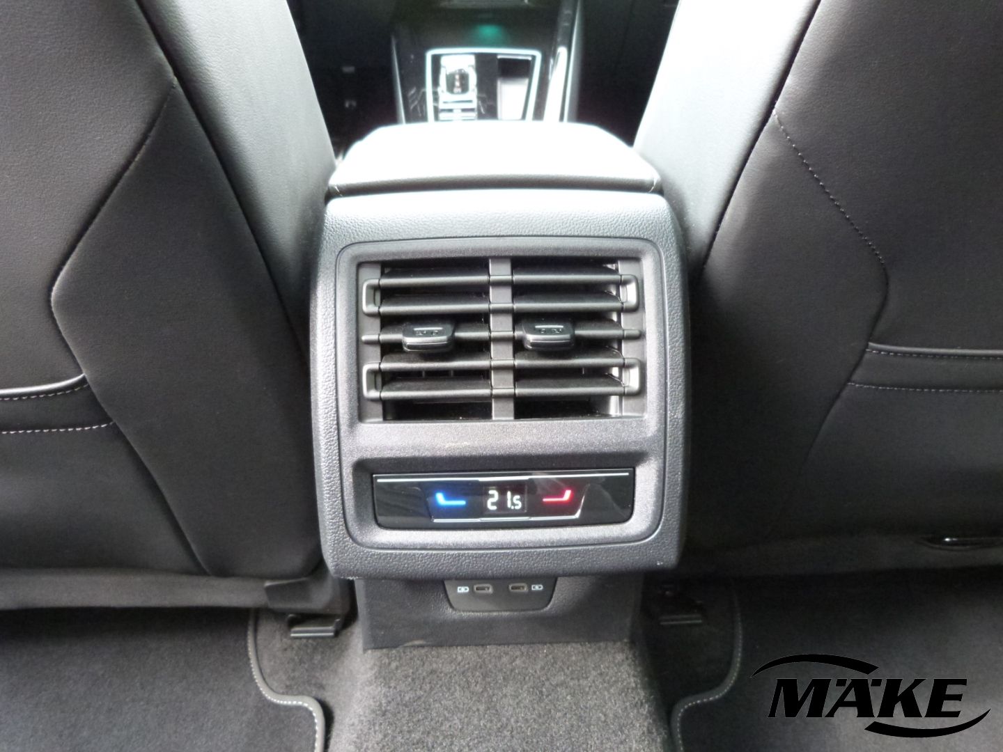 Golf Variant 2,0 TDI DSG,R-Line,ACC,AHK,IQ-Light