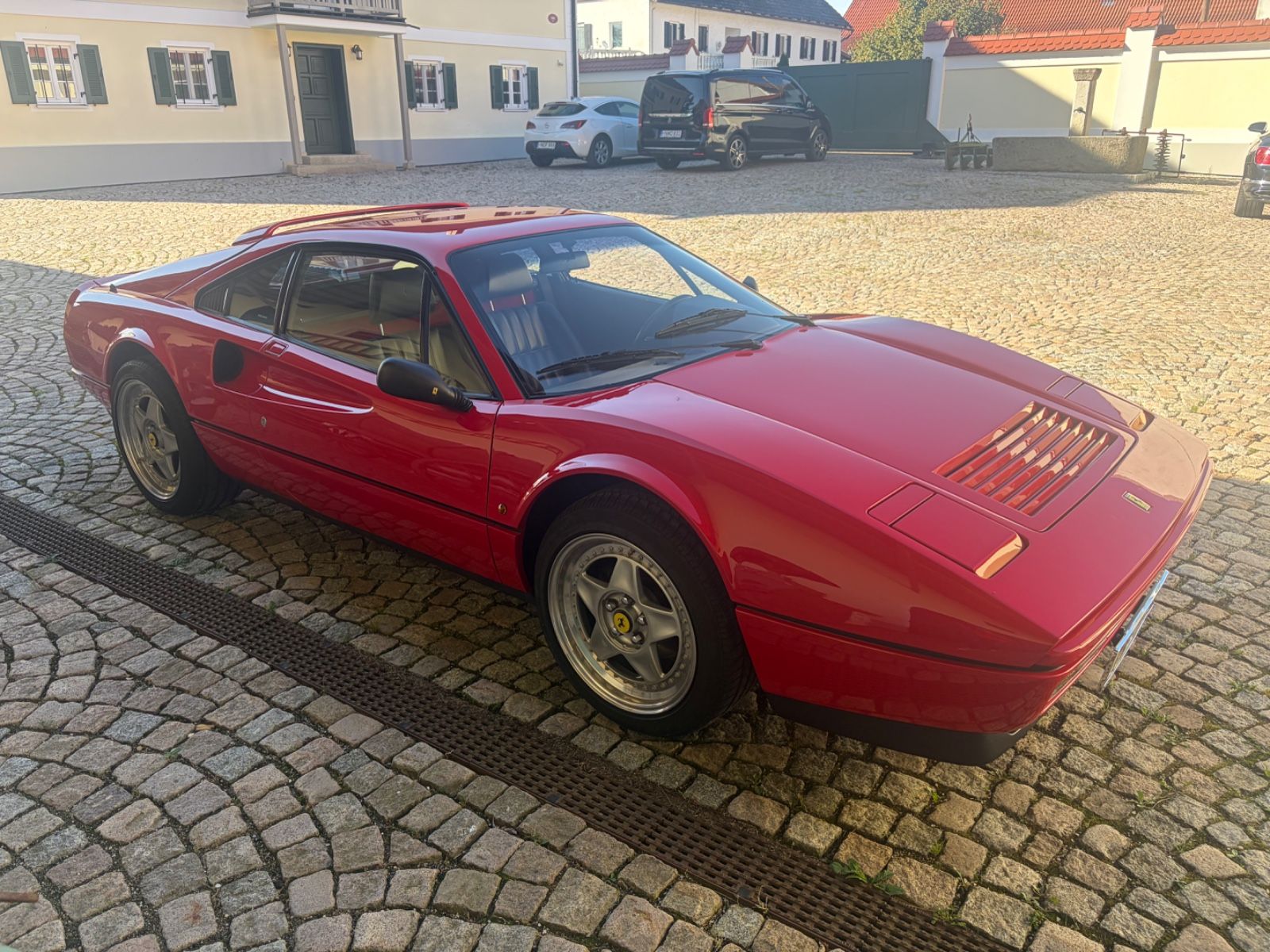 FERRARI 328 3