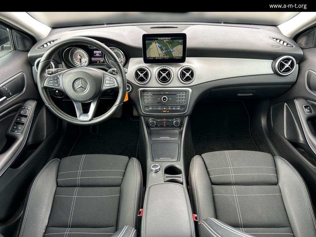 MERCEDES-BENZ GLA 200 Urban*AHK*Bi-Xenon*PTS*Navi*Sitzh.*18&quot