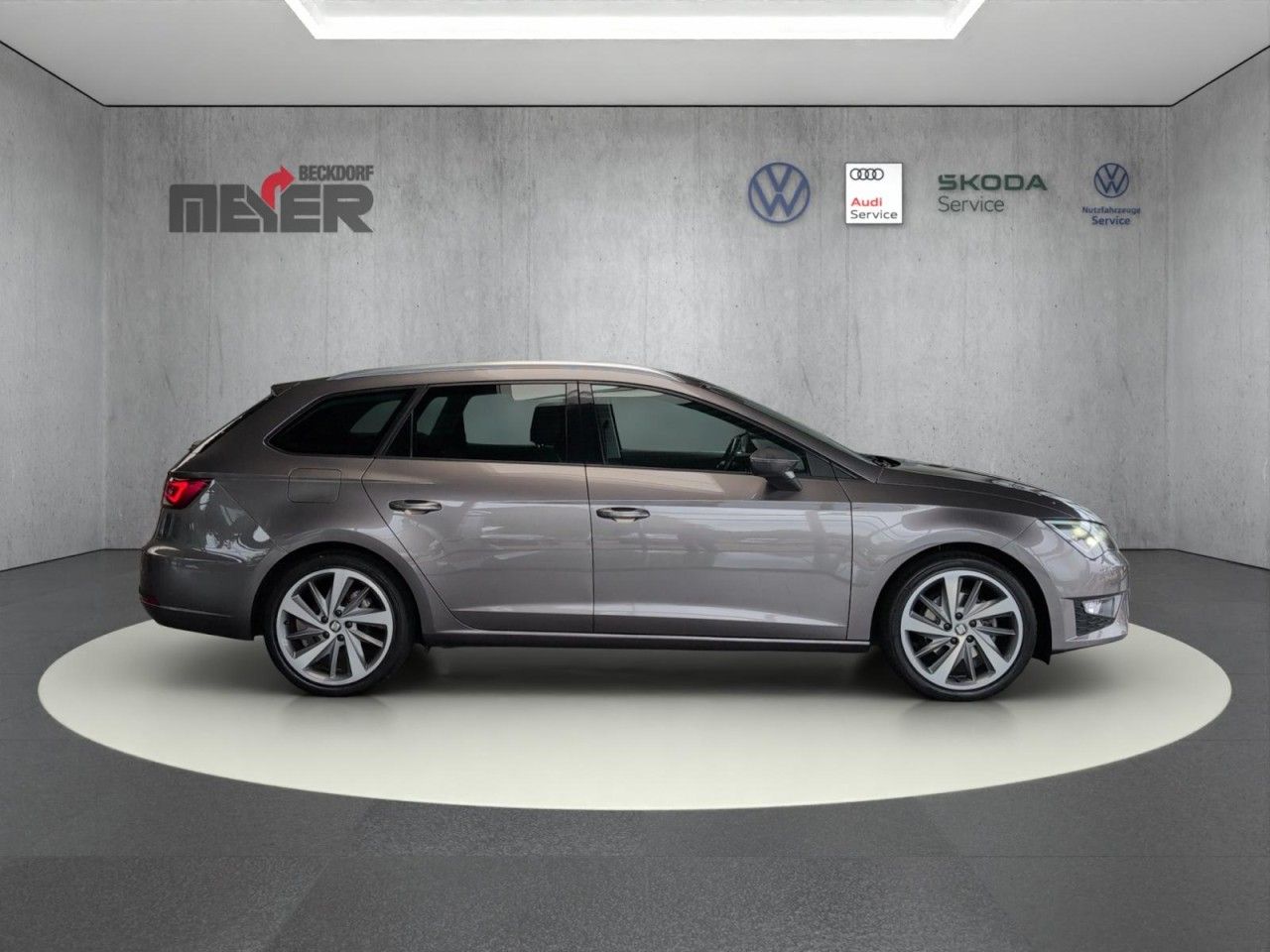 Leon ST 1.4l TSI FR Klima Navi Einparkhilfe
