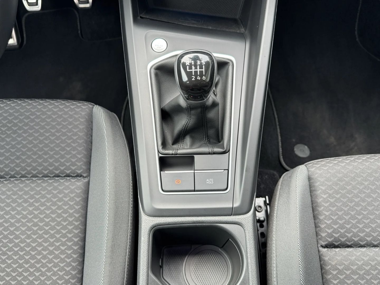 Golf VIII 1.5 TSI "ACTIVE" *LED+*NAVI*STDHZG*
