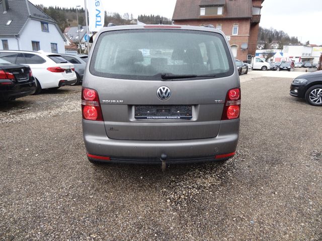 Fahrzeugabbildung Volkswagen Touran Trendline/Klima/AHK/91.600km/PDC/1.Hand/