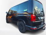 Volkswagen T6 Multivan DSG Kurz Trendline - Volkswagen T6 Multivan mit Diesel-Antrieb: Schwarz