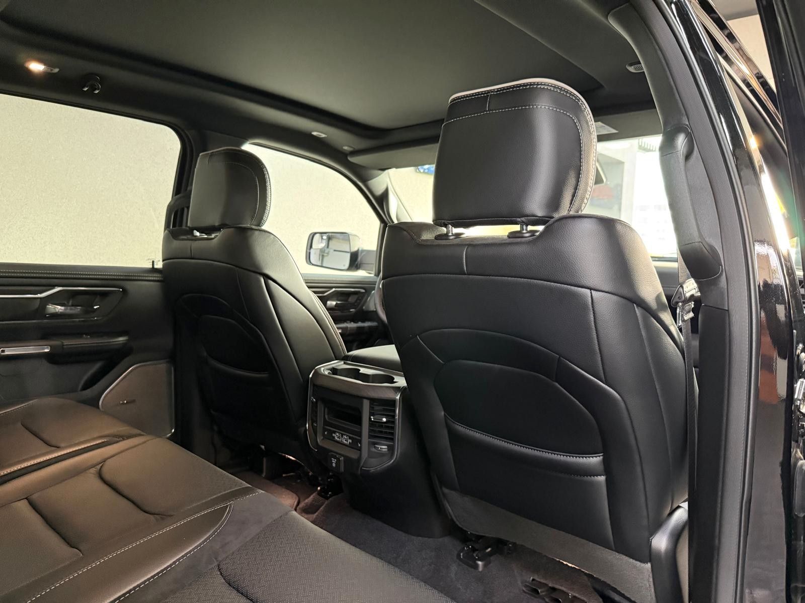 Fahrzeugabbildung Dodge RAM LARAMIE HURRICANE 3.0L-