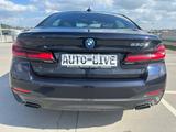 BMW 530e *SAG*M PAKET*VIRTU*NAVI*LASER*HEAD-UP*LEDER - BMW 530: M Paket