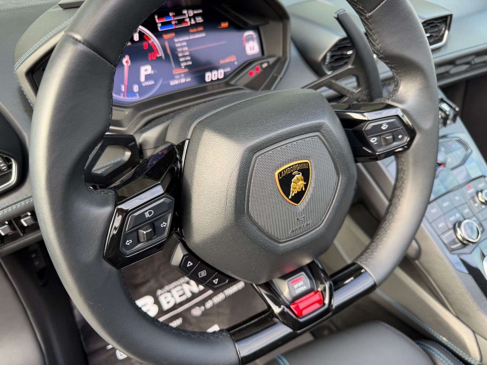 Fahrzeugabbildung Lamborghini Huracán/SPYDER/LIFT/KAMERA/LP610/KERAMIK/