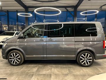 Volkswagen T6 Multivan Highline 4Motion *AHK*7-Sitzer*LED*