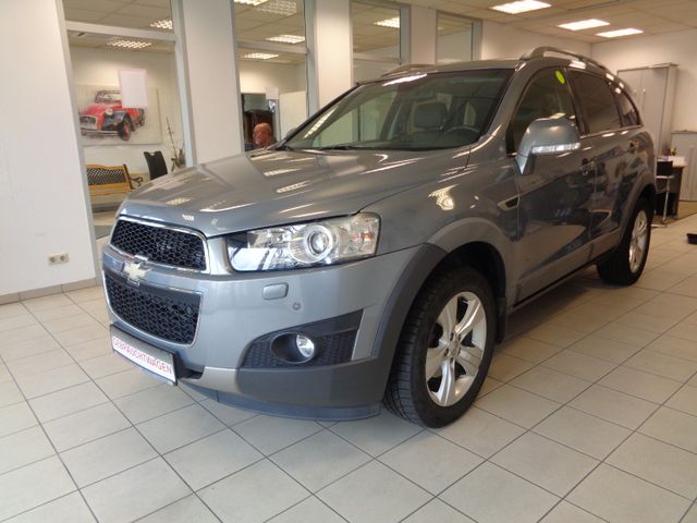 Chevrolet Captiva 2.2TD LTZ Auto AWD 7-Sitzer / AHK