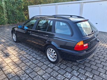 BMW 320 - 6