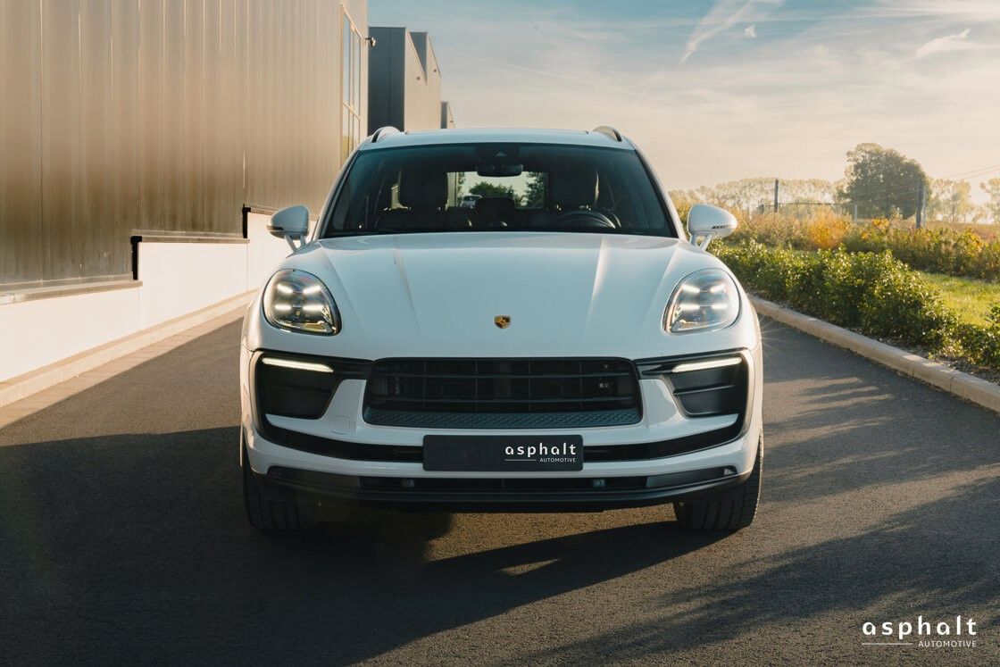 Porsche MY2023 - Full Porsche History - 1st Owner imagem 2