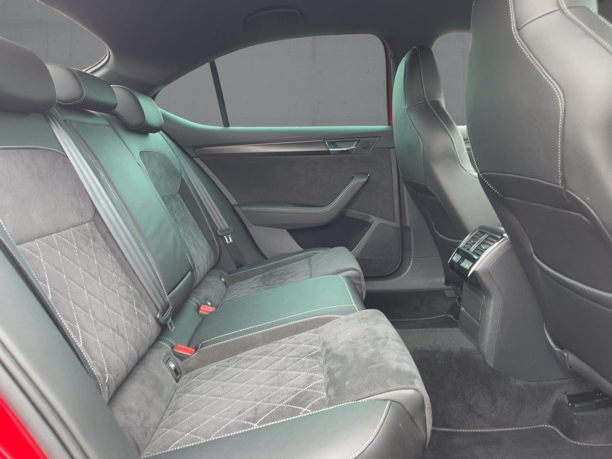 Skoda Superb - Bild 13