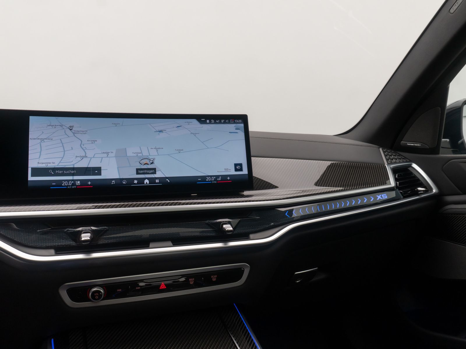 Fahrzeugabbildung BMW X5 xD40d M Sport HUD 360&deg; SoftClose DAB AHK 21"