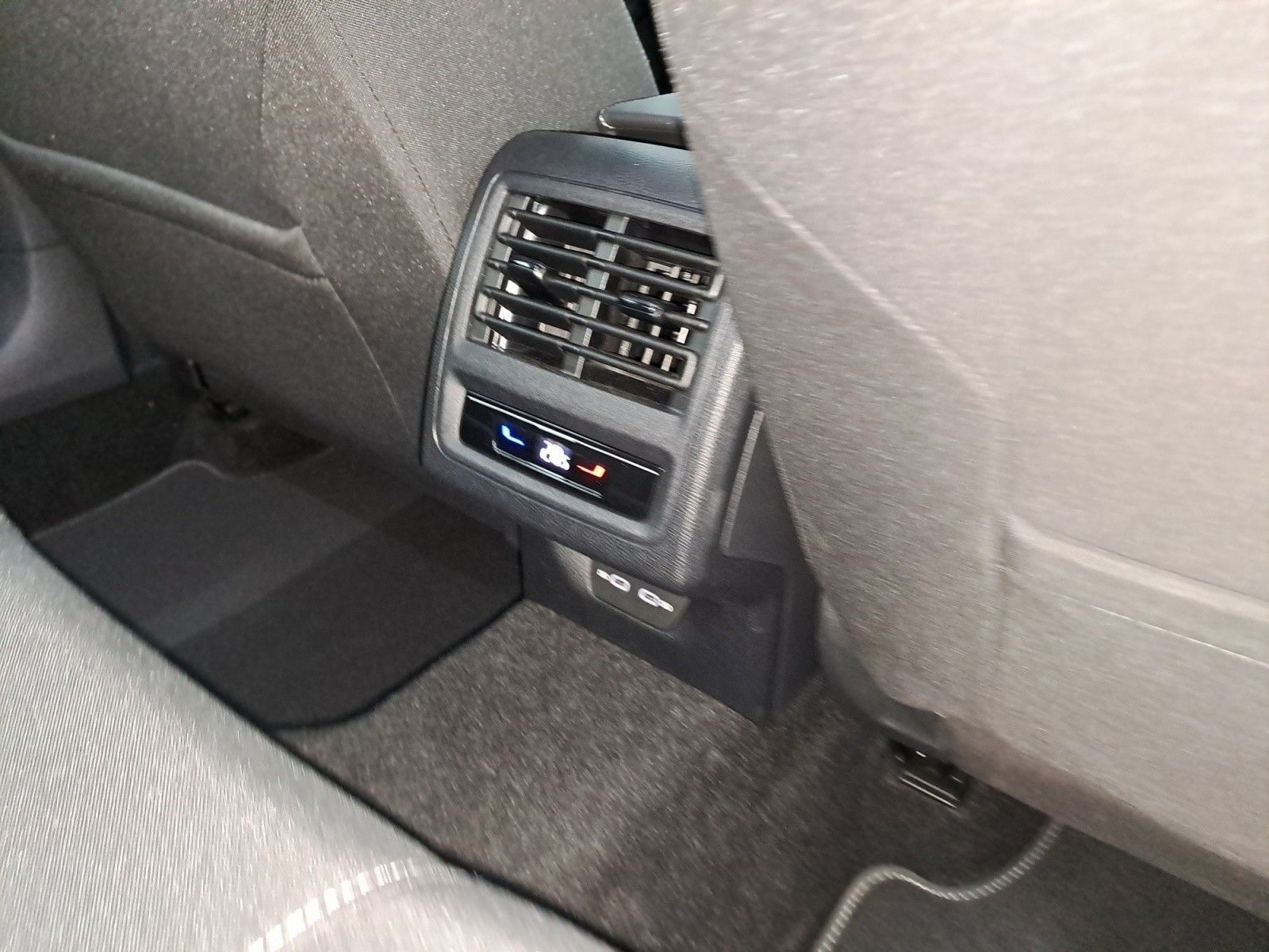 Volkswagen Golf - Bild 15