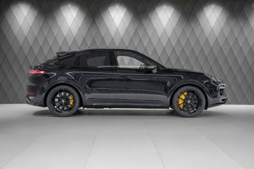Cayenne Turbo GT BLACK/BLACK CERAMIC CARBON