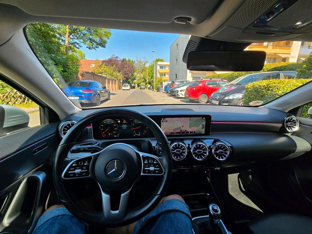 Image of Mercedes-Benz A 200