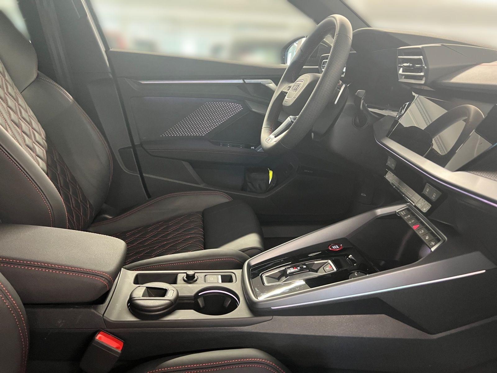 Audi S3 Sportback TFSI S tronic NAVI LED AKRA SONOS