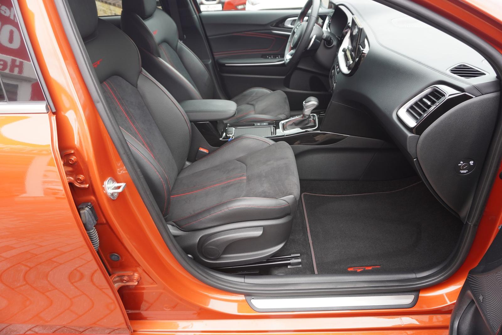 Kia ProCeed GT 1.6 T-GDI Pano LED Navi ACC Kamera