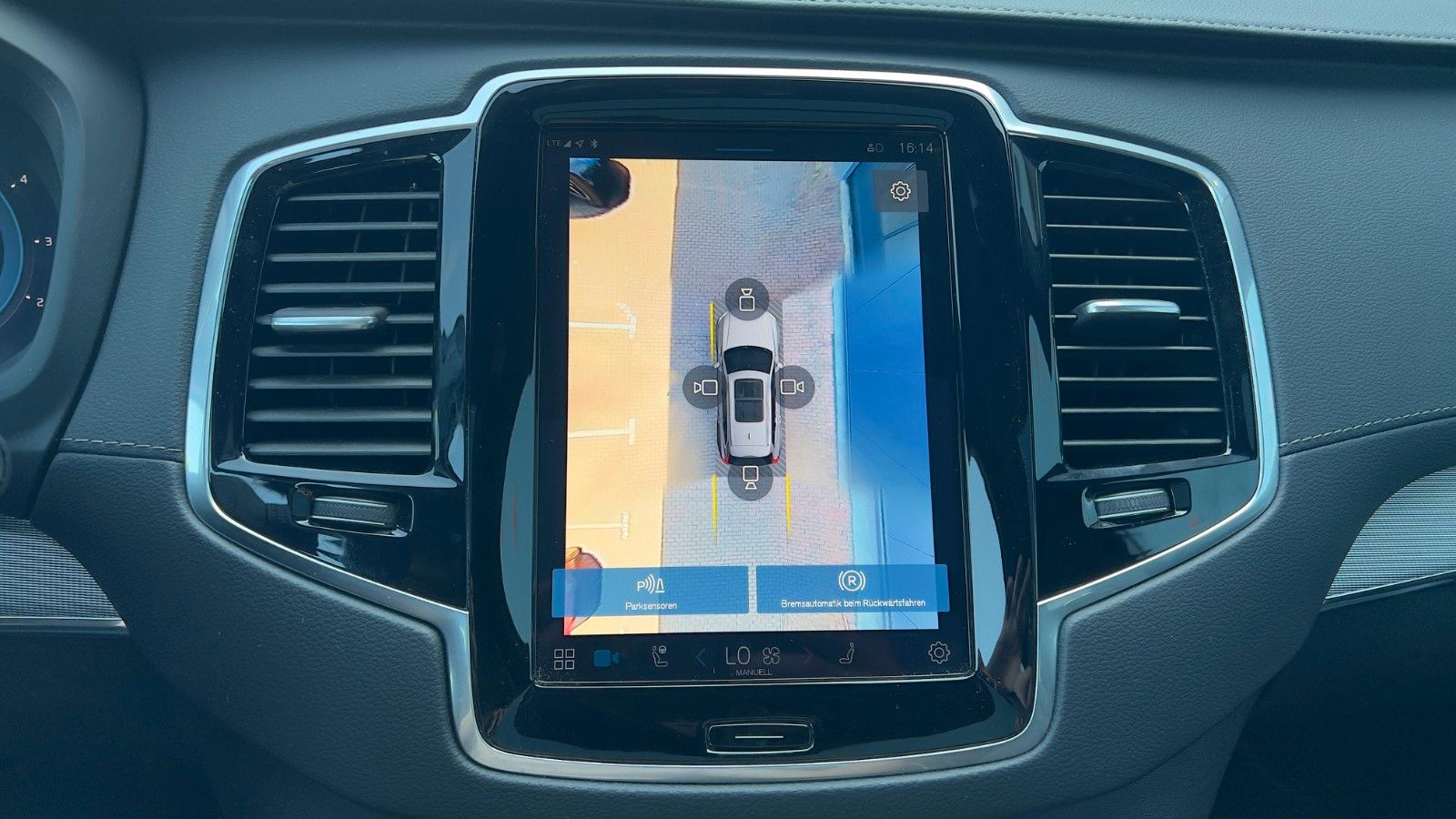 Fahrzeugabbildung Volvo XC90 B5 D AWD Plus Bright*STDHZG*360°*LUFT*ACC*