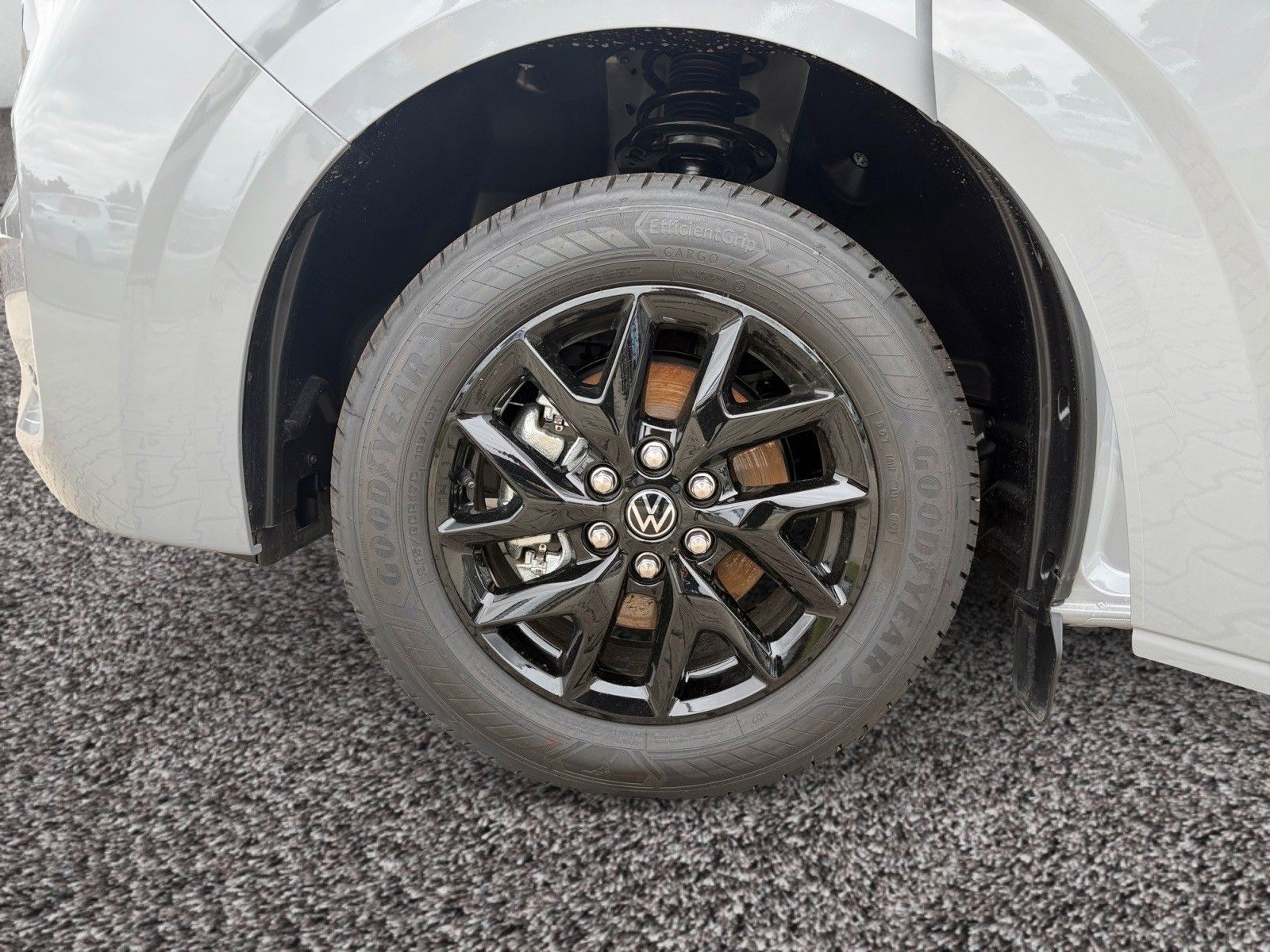 Volkswagen T7 Transporter - Bild 10