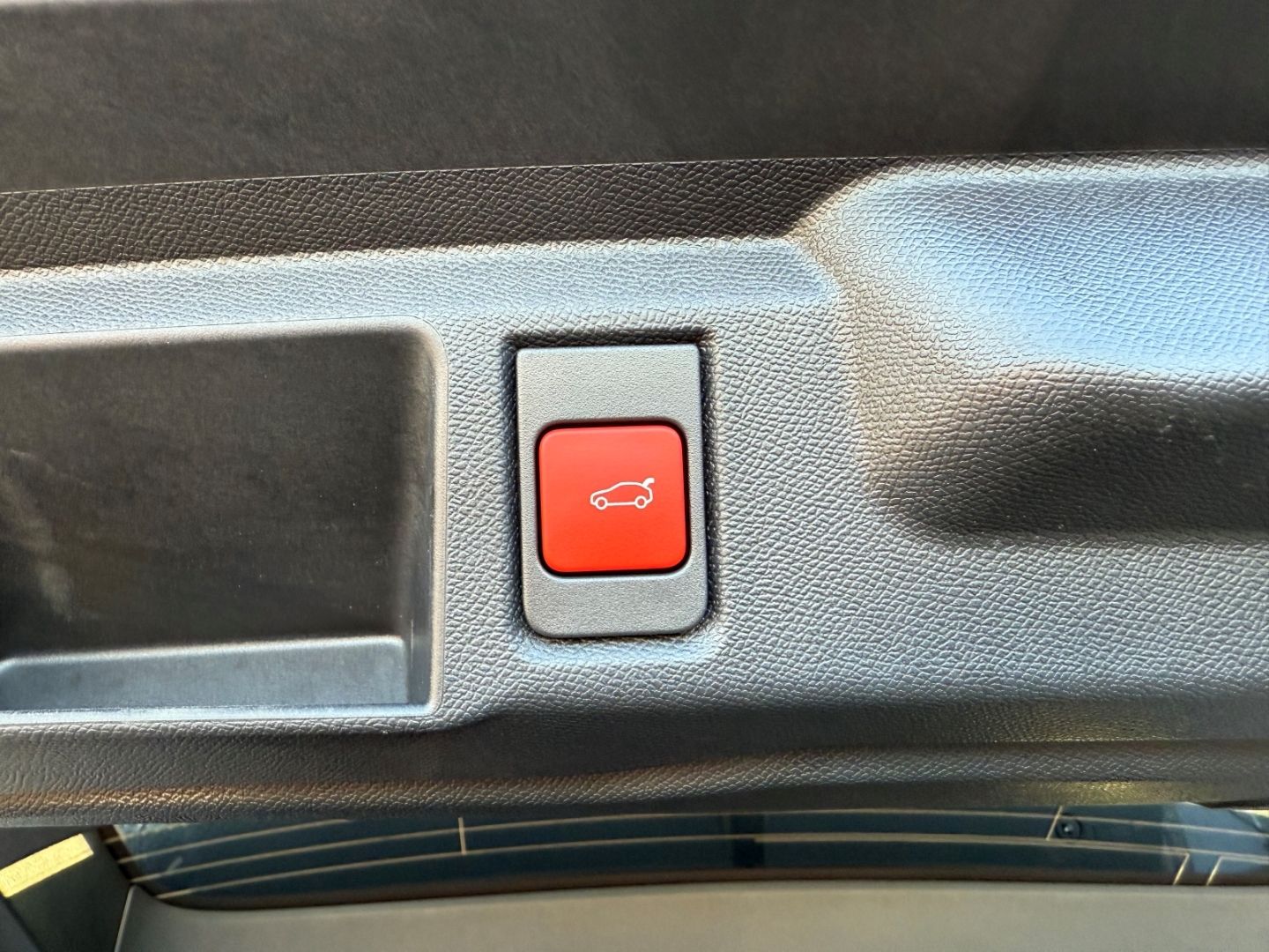 Fahrzeugabbildung Opel Grandland 1.2 GS +SHZ+LHZ+Kamera+Allwetter