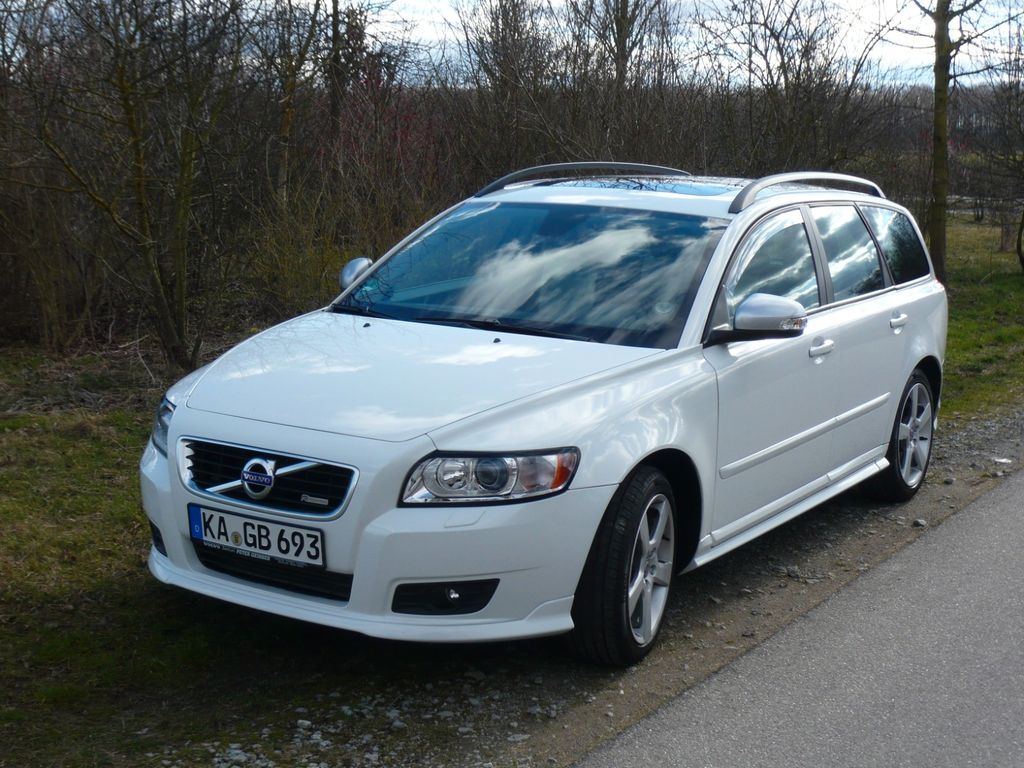 Volvo V50