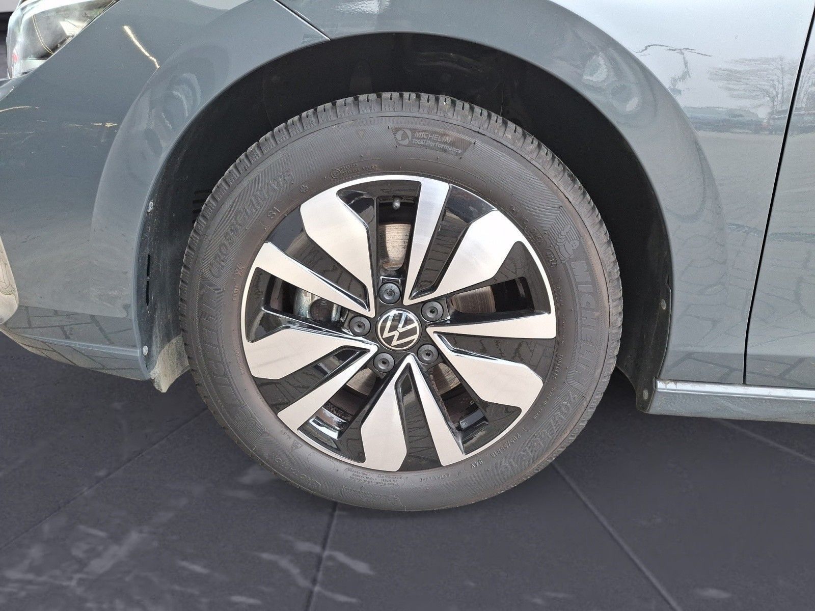 Volkswagen Golf - Bild 12