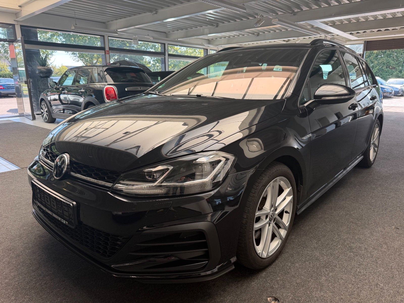 Volkswagen Golf VII Variant GTD DSG LED AHK Kamera ACC foto 1