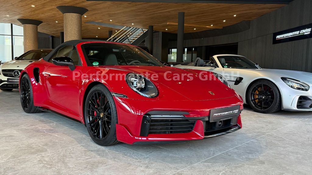 Porsche 992