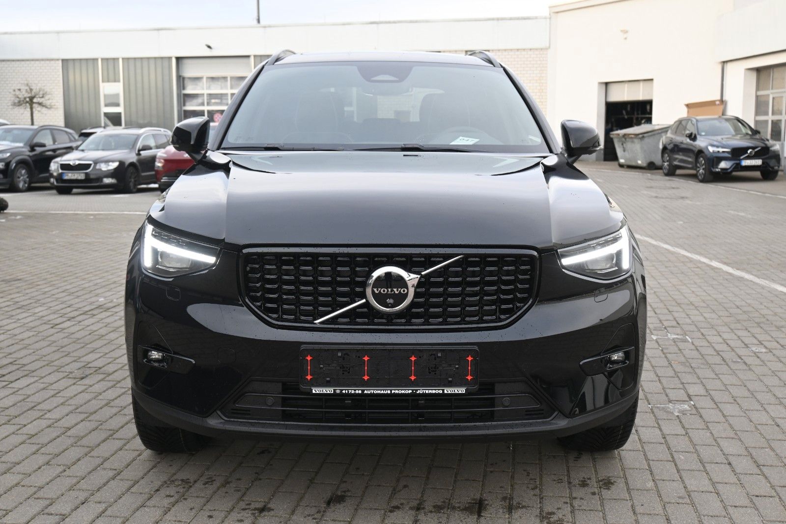 Fahrzeugabbildung Volvo XC40 B4 Dark*FSHZG*360°*PANO*ACC*Pixel*