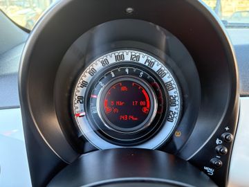 Fahrzeugabbildung Fiat 500 Mild Hybrid DAB UConnect PDC Klima uvm.