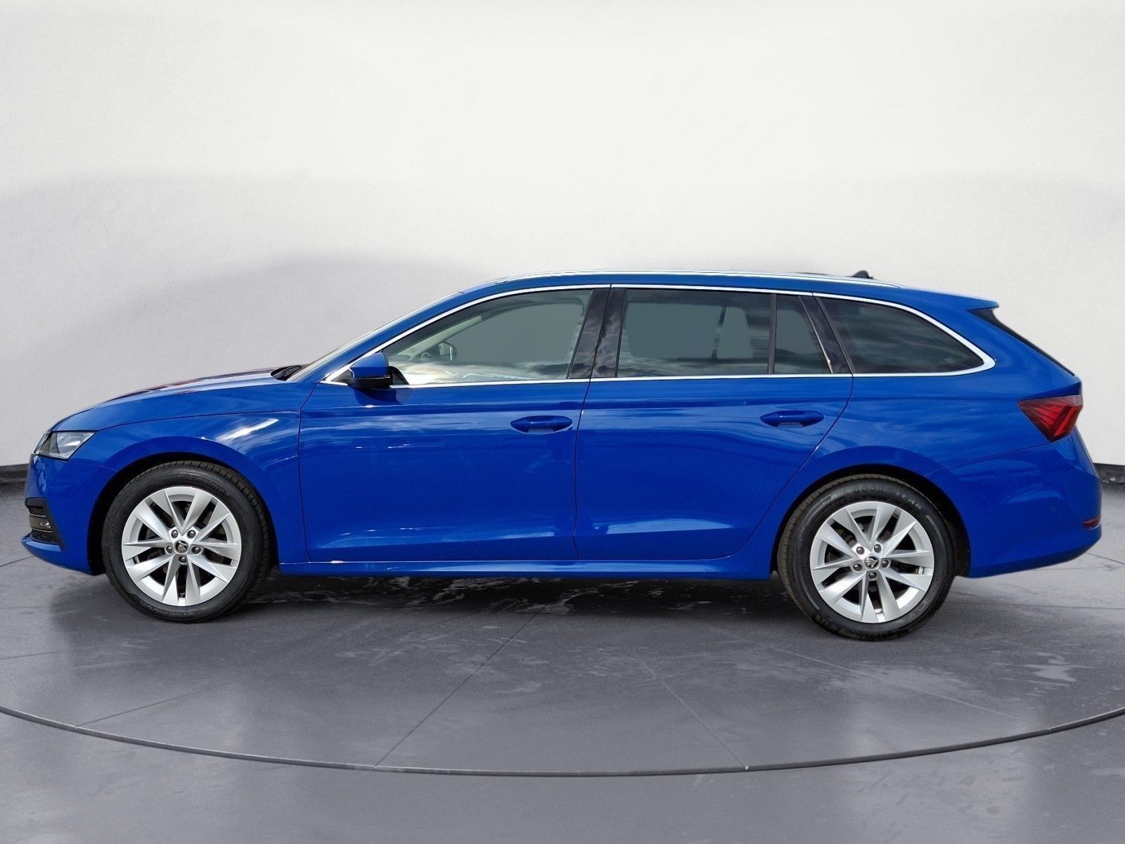Skoda Octavia Combi Style 2,0 TDI DSG imagem 3