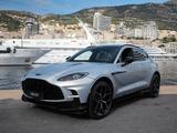 Aston Martin DBX 707 - silberne Aston Martin DBX