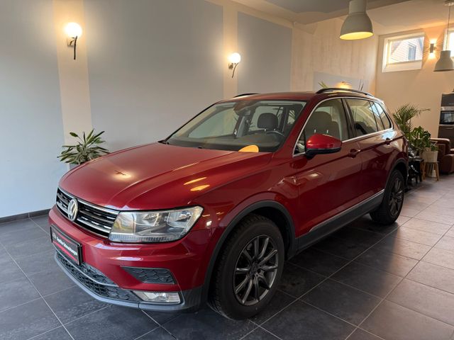 Volkswagen Tiguan Comfortline 2,0 4Motion*2Hd*AHK*Navi*Pano