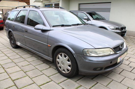 Opel Vectra 1.6 Caravan Comfort Klimaanlage el.FH ZV