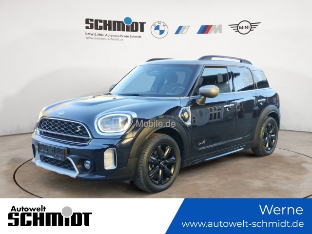 MINI Cooper SE ALL4 Countryman Classic Trim / MN Next